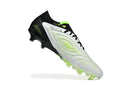 Chuteira New Balance TEKELA TEAM V8