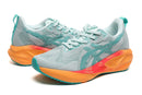 Tênis ASICS Novablast 5