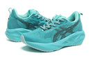 Tênis ASICS Novablast 5